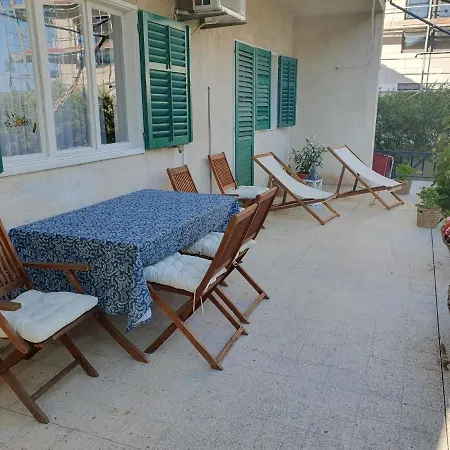Apartment Lana Trogir Exterior photo